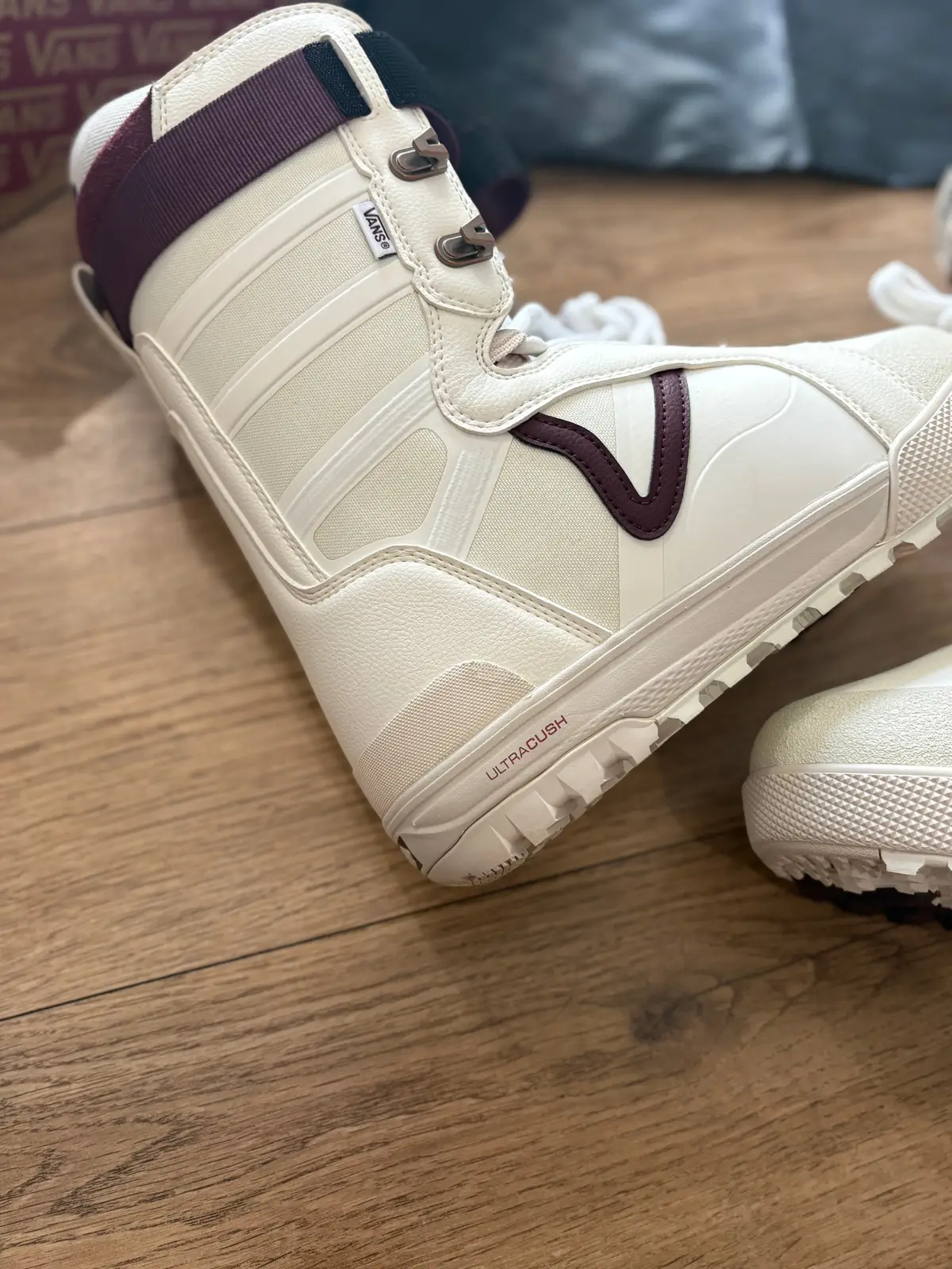 Vans V2 UltraCush snowboots