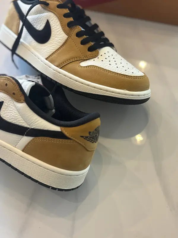 Jordan 1 low rookie of the year