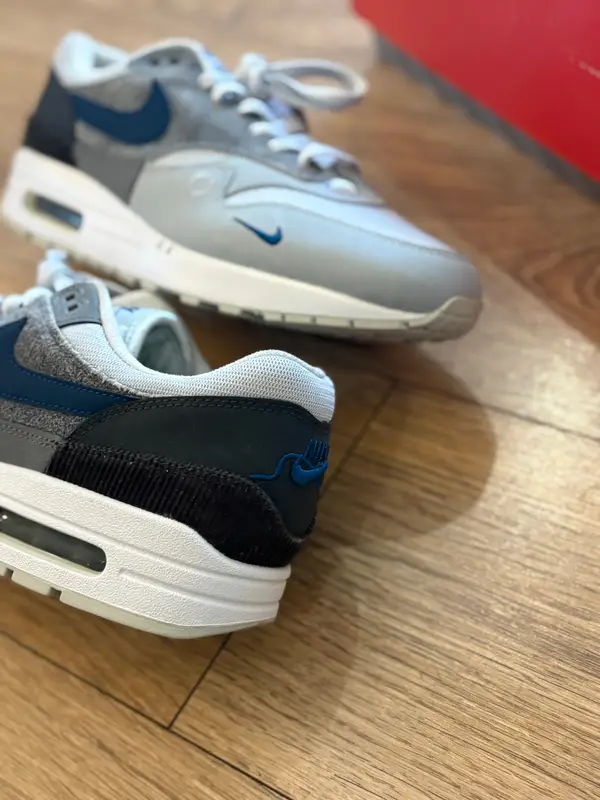 Nike Air Max 1 london