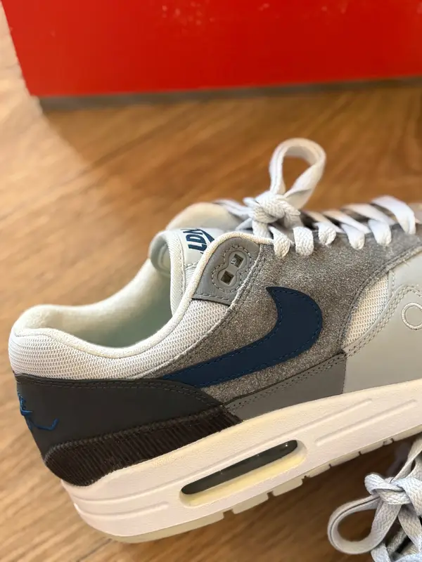 Nike Air Max 1 london