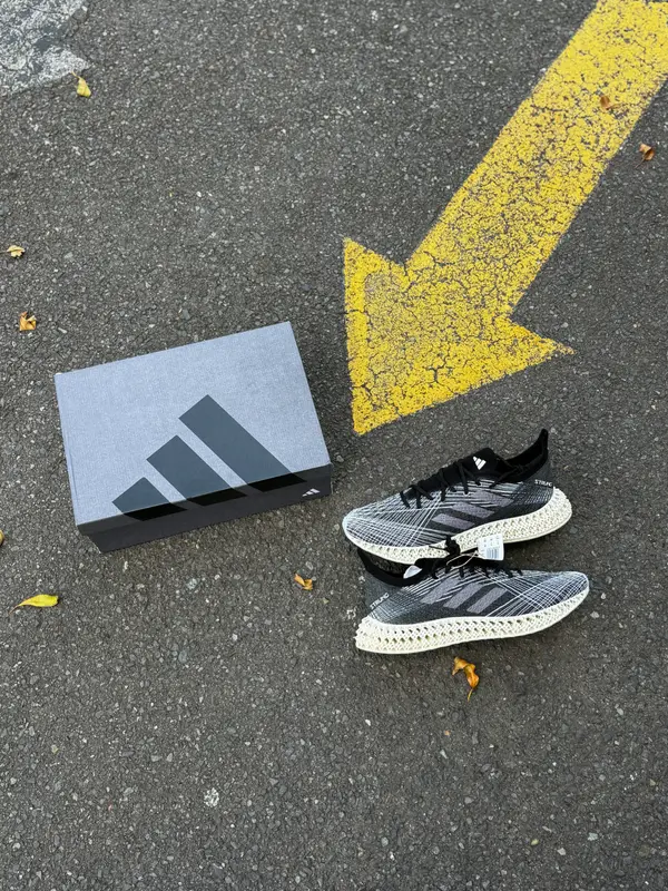 Adidas Adidas 4DFWD x Strung