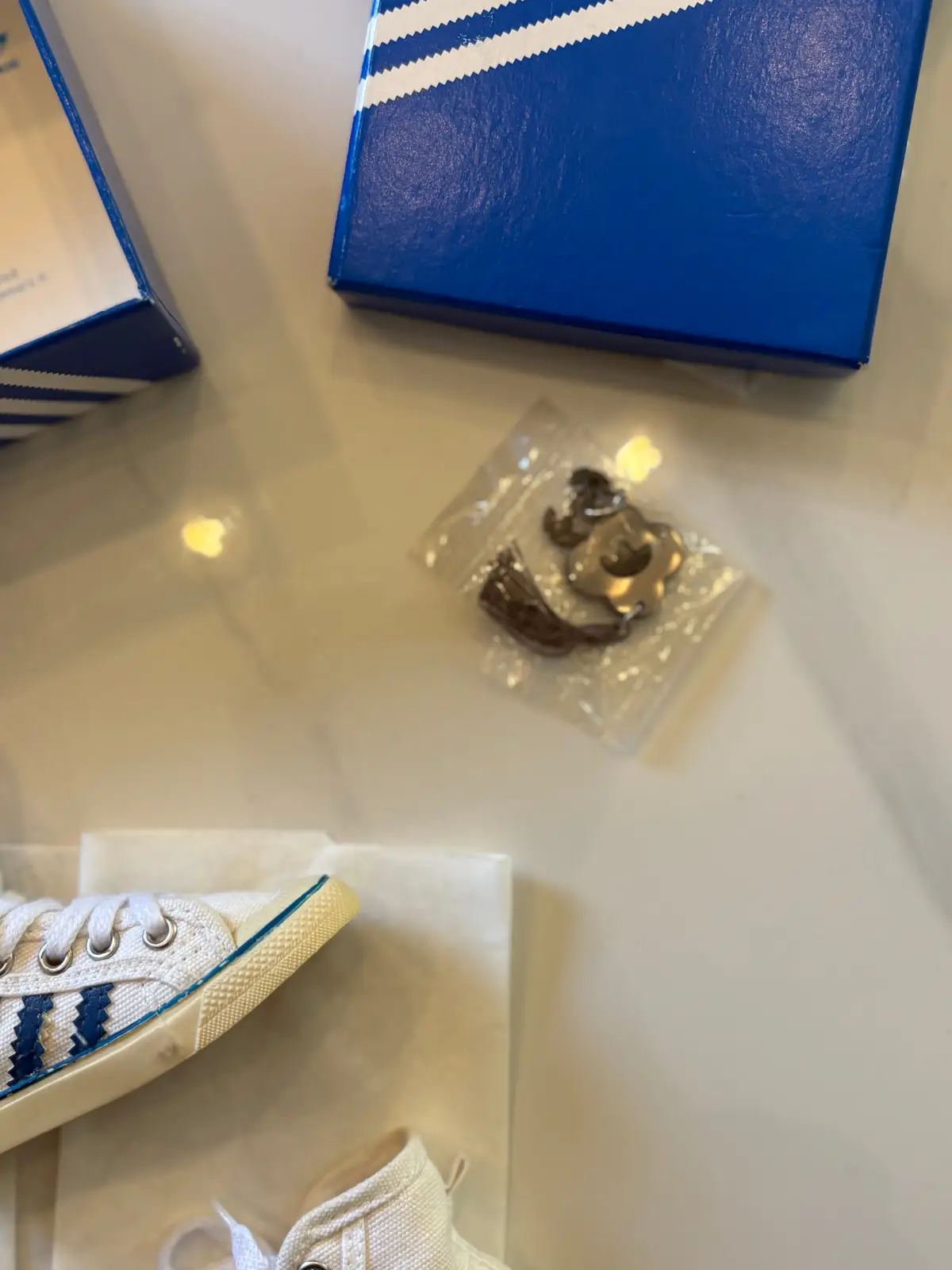 Adidas Nizza miniature collectible