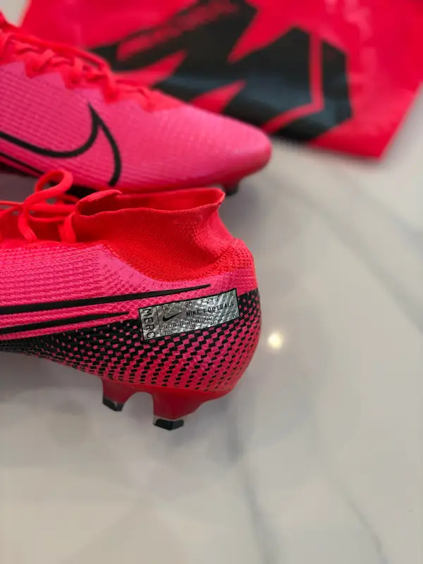 Nike Mercurial Superfly 7 Elite futurelab crimson