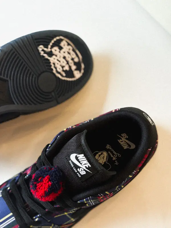 Nike SB Dunk nardwuar