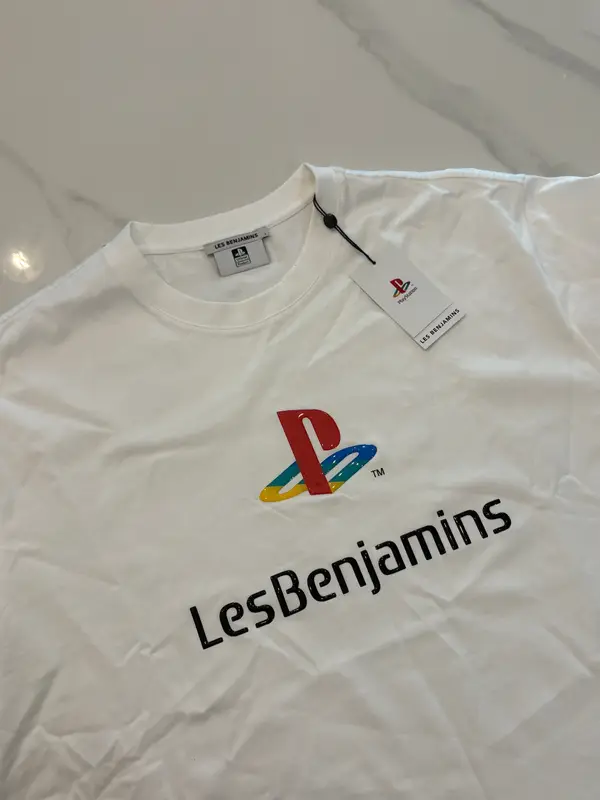 Les Benjamins Les Benjamins x PlayStation tee 502