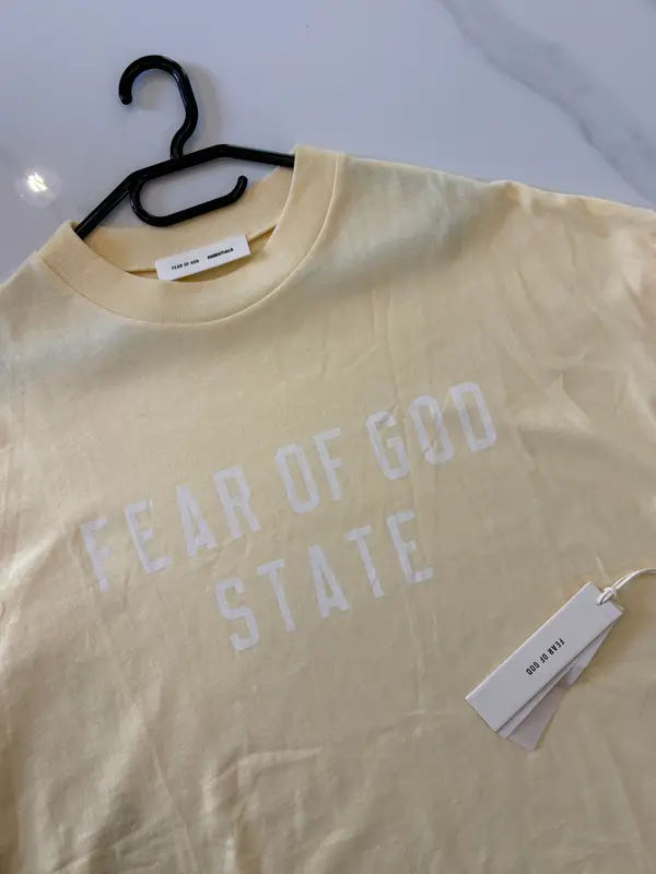 Fear of God Fear of God Essentials 90s tee garden yellow