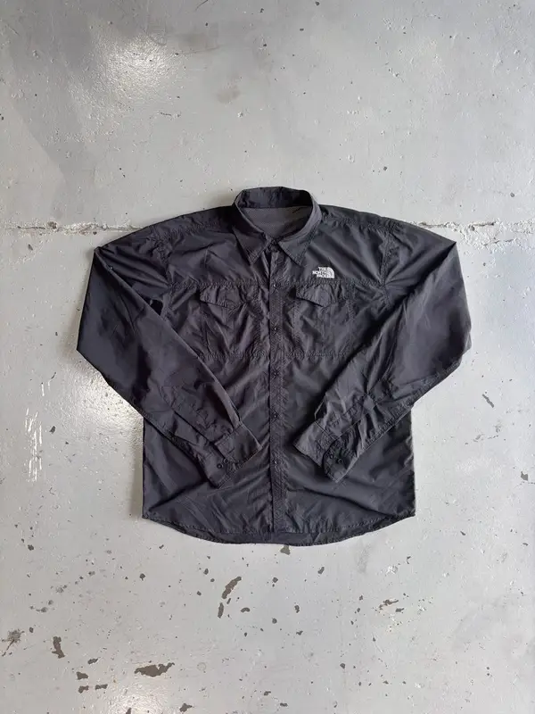 The North Face Black The North Face Logo Shirt - Extra Large