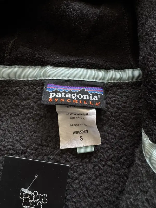 Vintage Womens Black Patagonia Fleece Hoodie - Small