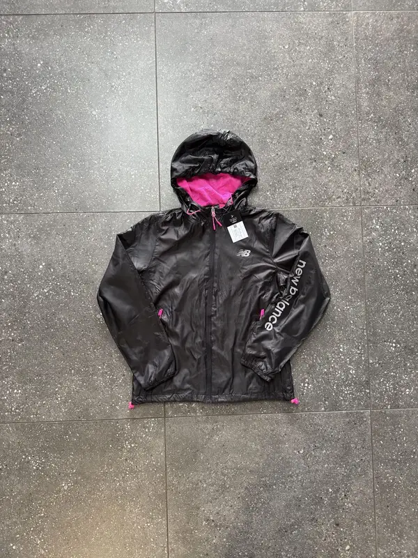 New Balance New Balance Grey & Pink Jacket - Small