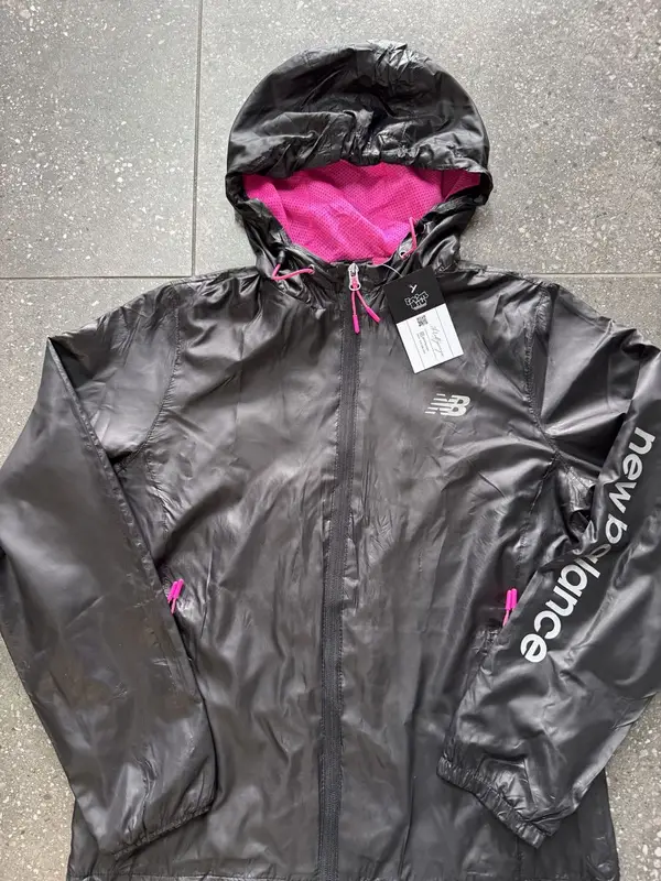 New Balance Grey & Pink Jacket - Small