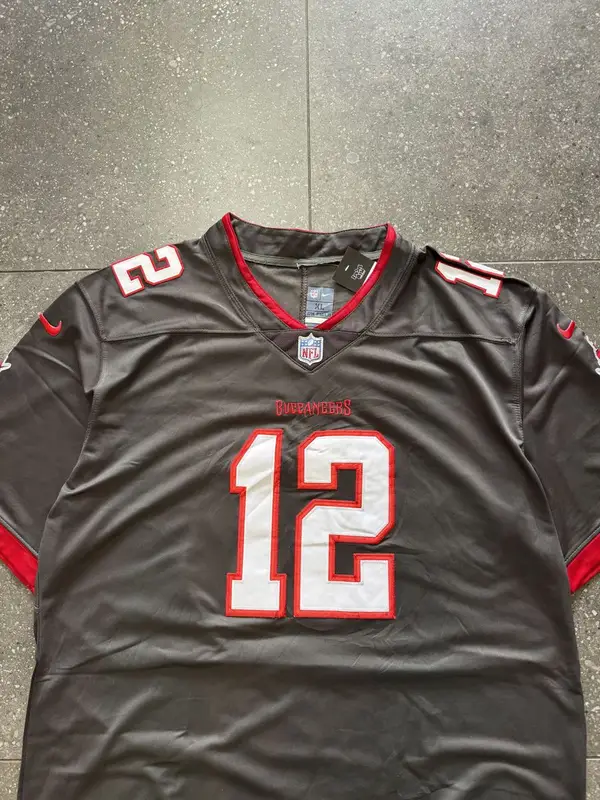Grey & Red Tom Brady Nike NFL Jersey - Extra Large