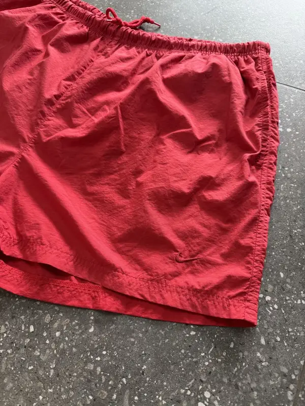 Vintage Nike Red Shorts - Extra Large ( 38 - 40 )