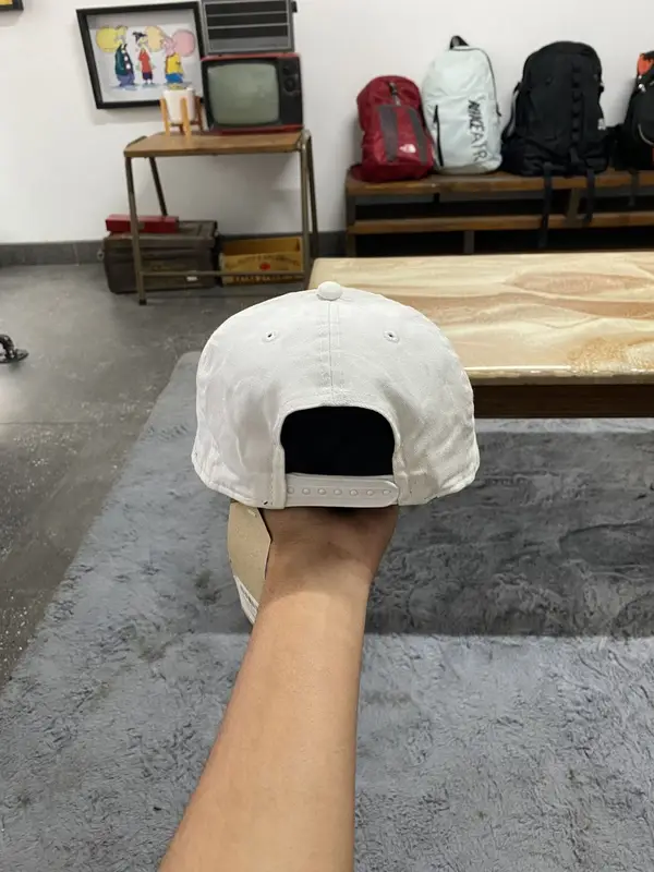 White Chicago Bulls NBA Snapback Cap - OSFA