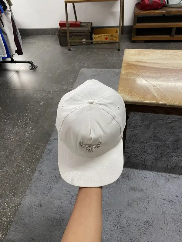 White Chicago Bulls NBA Snapback Cap - OSFA