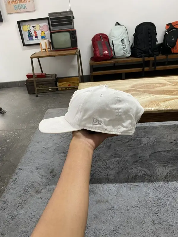 White Chicago Bulls NBA Snapback Cap - OSFA