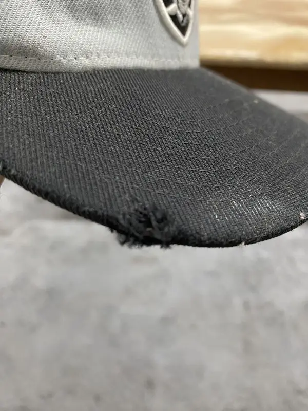 Gray & Black Los Angeles Raiders NFL Mitchell & Ness Snapback - OSFA