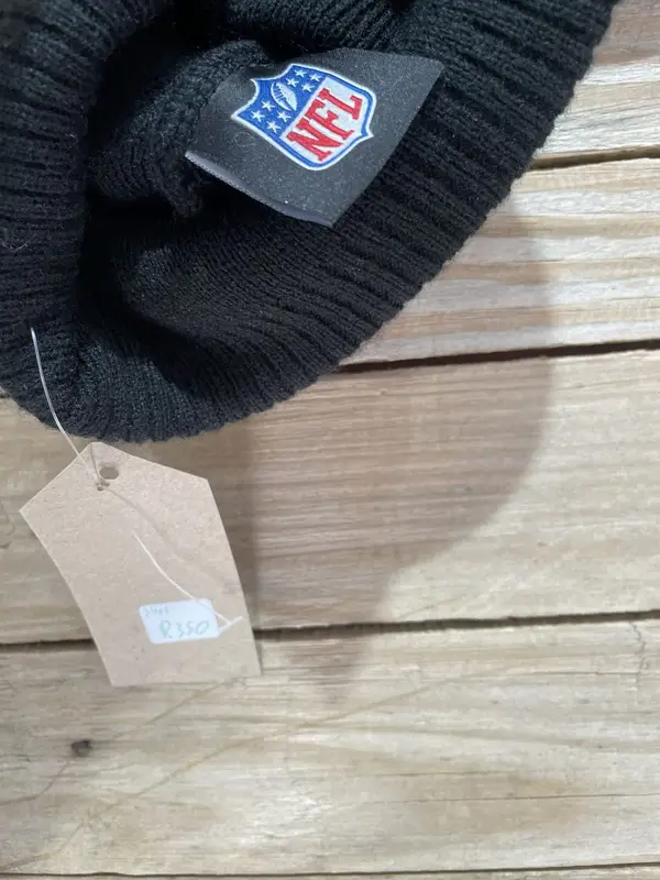 NFL Black, Red, White Beanie + Scarf - One Size Fits All