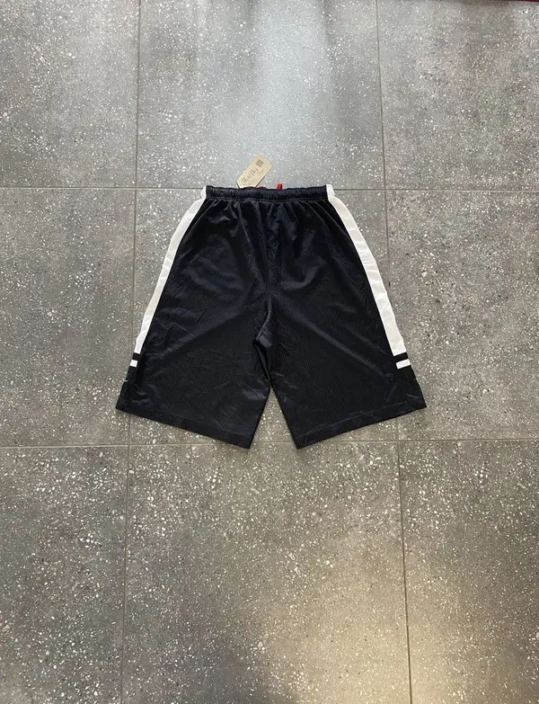Black & White Nike Basketball Shorts - Extra Large