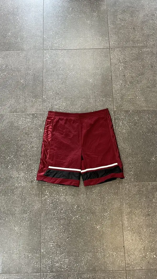 Vintage Red & Black Starter Shorts - 28 - 40 - Extra Large