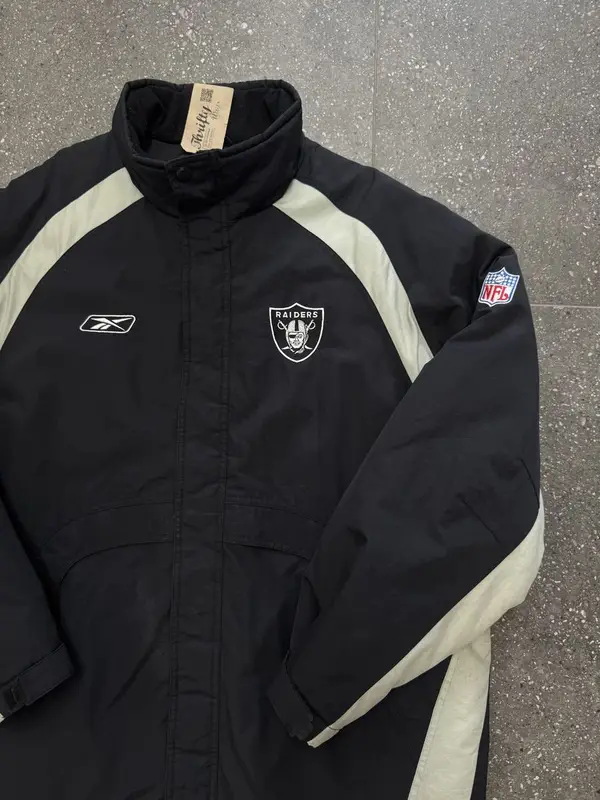 Las Vegas NFL Raiders Reebok Thick Jacket  - Large