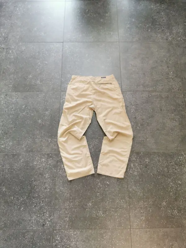 Vintage Tan Patagonia Hiking Pants - 36 (Large)