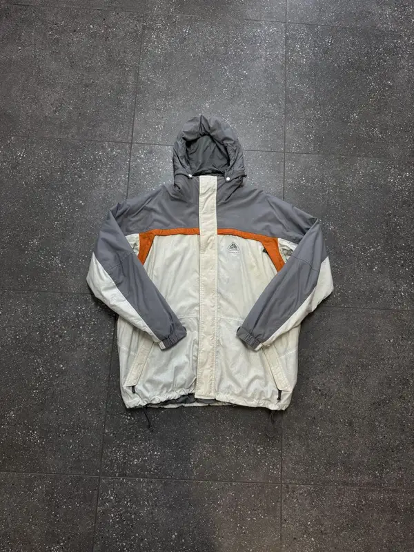 Nike Vintage Light Grey, Orange & Cream Nike ACG Jacket - Extra Large
