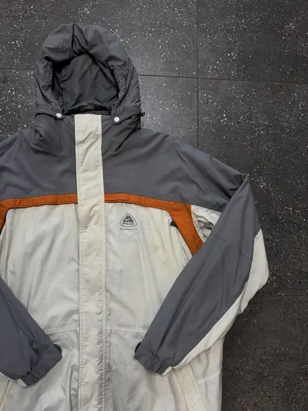 Vintage Light Grey, Orange & Cream Nike ACG Jacket - Extra Large