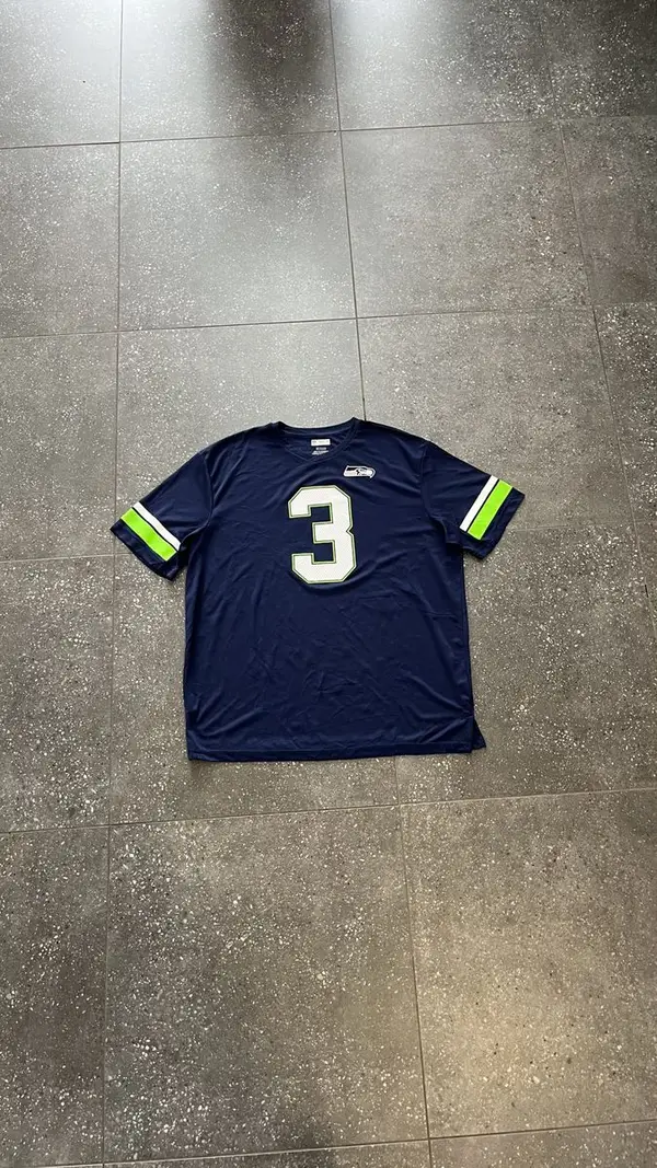  Vintage Navy, White & Green Seahawks NFL Football Jersey -