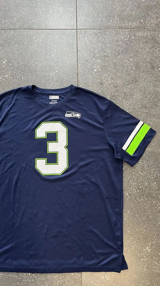 Vintage Navy, White & Green Seahawks NFL Football Jersey -