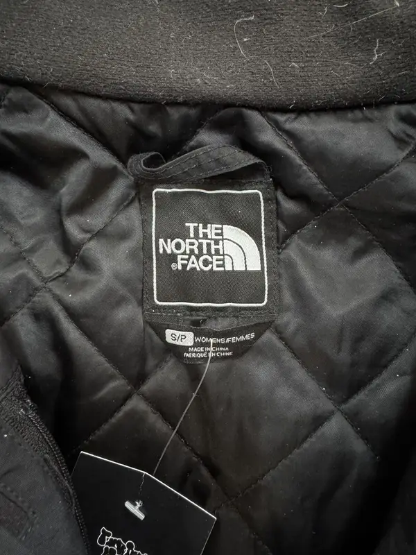 Vintage Womans Black Padded North Face Jacket - Small