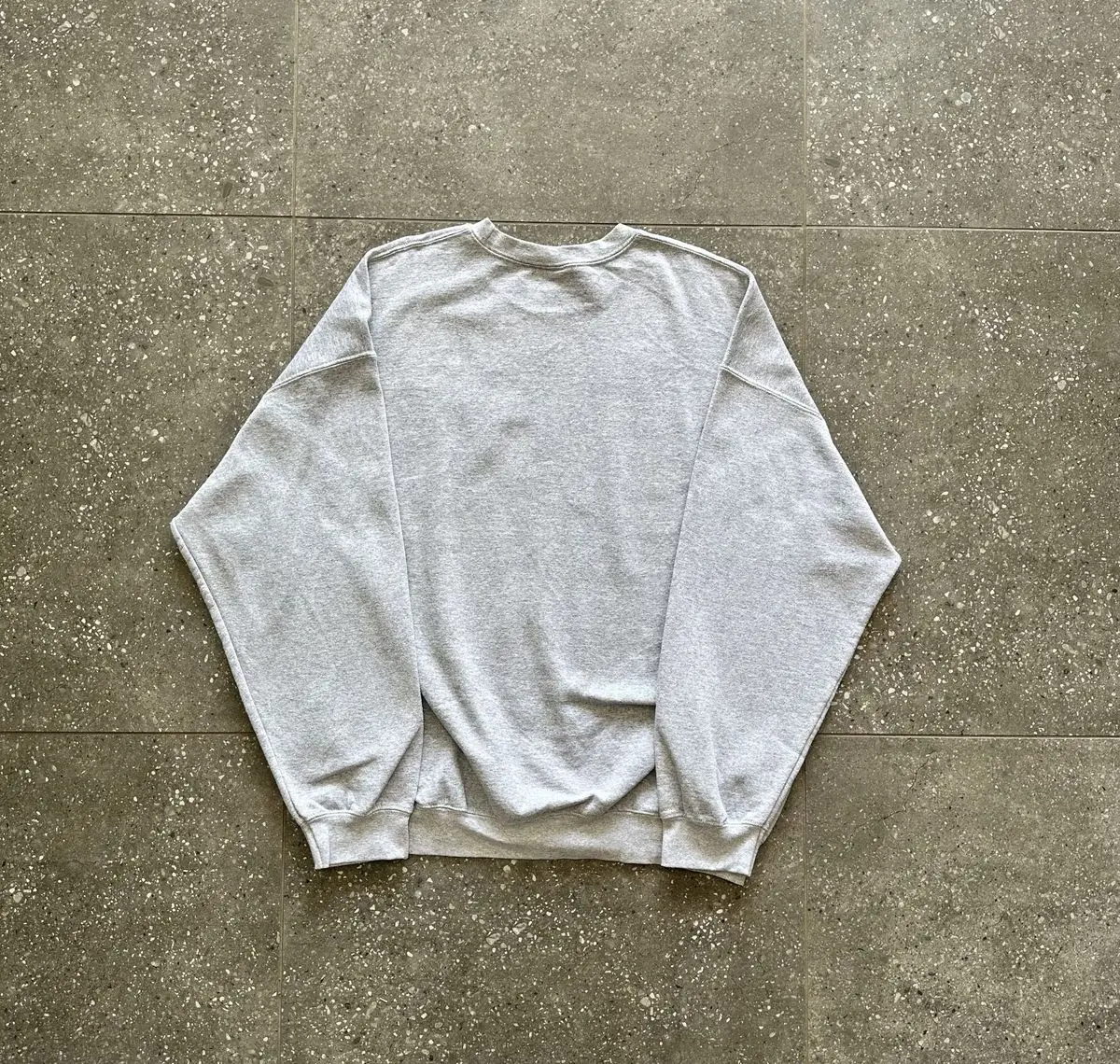 Grey Mickey Mouse Gildan Sweater - 2 Extra Large