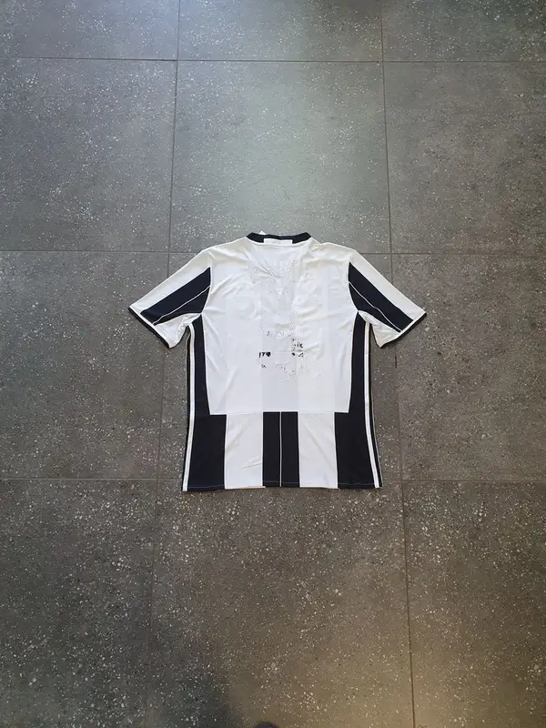 Black & White Adidas Juventus 2016/17 Home jersey - medium