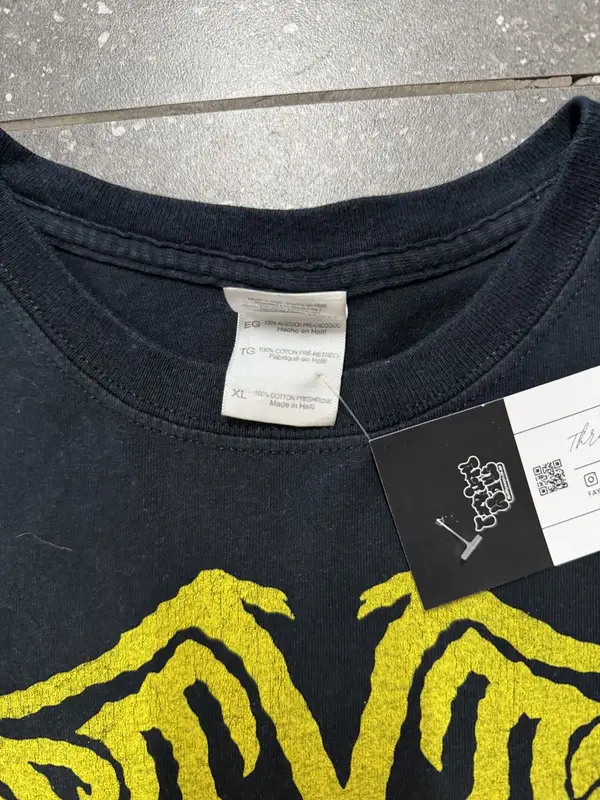 Black Party Time Tee - Extra Large