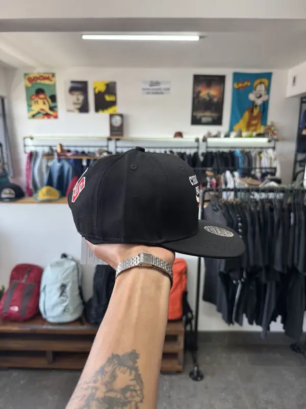 Black Chicago Bulls NBA Snap - One Size Fits All