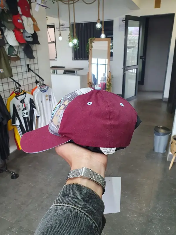 Vintage Maroon & Blue West Ham Cap - One shoe Fits All