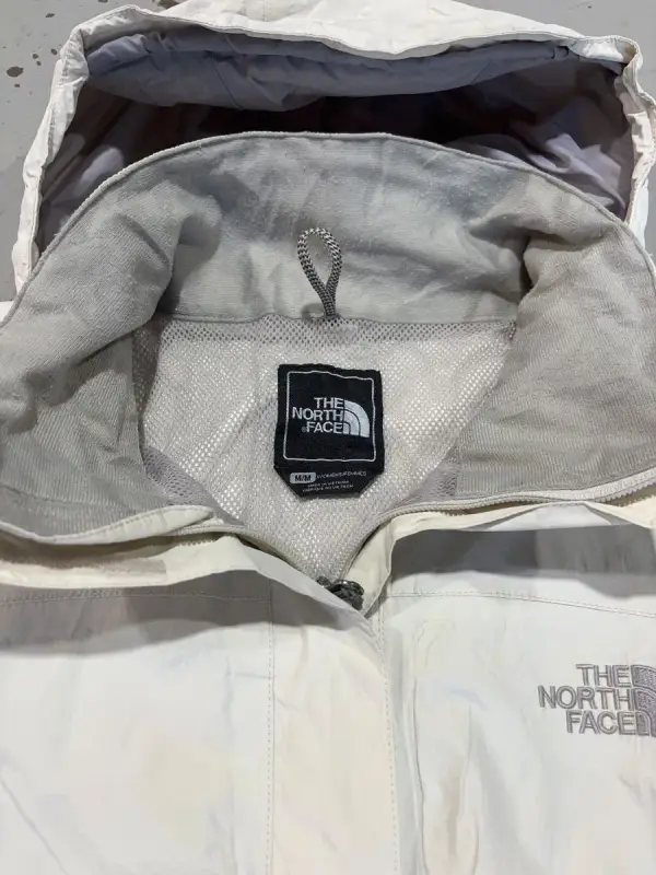 White The North Face Evolve II Triclimate Jacket - Medium