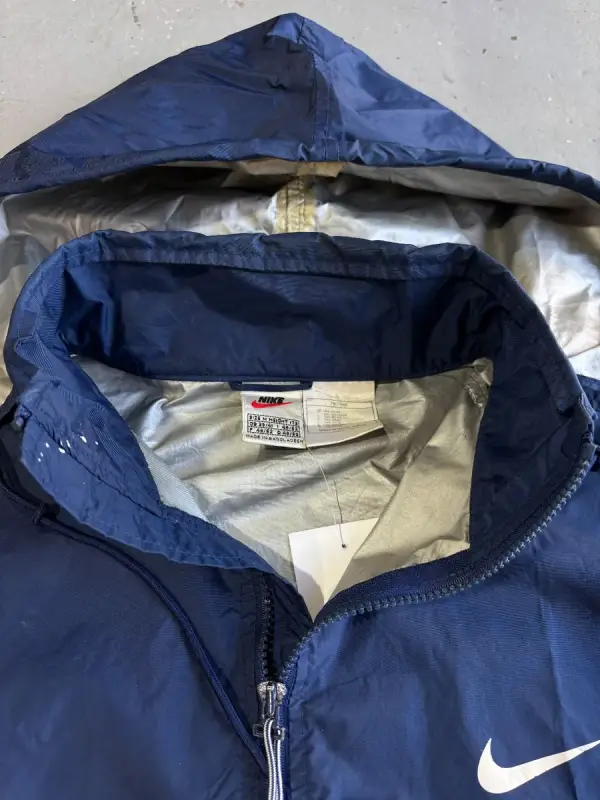 Vintage Navy Nike Hooded Windbreaker - Medium