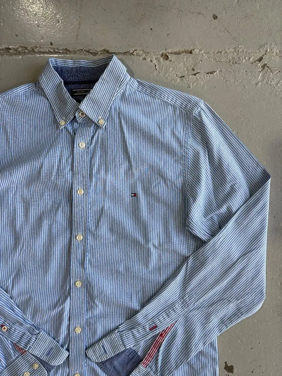 Blue Striped Tommy Hilfiger Long Sleeve Shirt - Medium