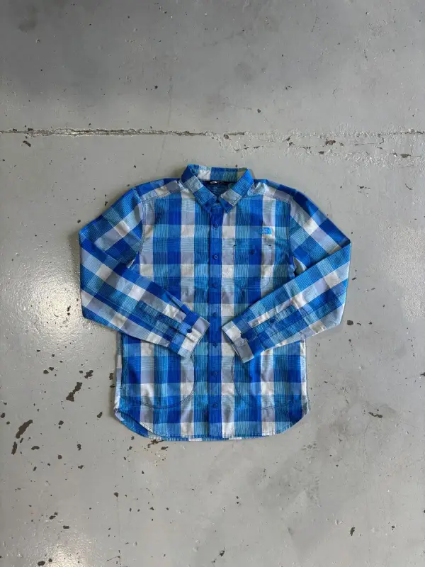 The North Face Blue The North Face Long Sleeve Outdoor Hiking Shirt - Medium