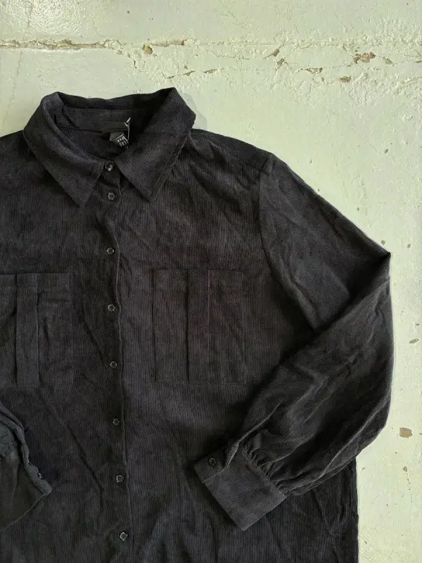 Womens Black Corduroy Pocketed Shirt - 46