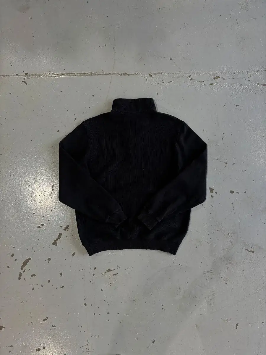 Black Hugo Boss Quarter-Zip Fleece Pullover - Medium