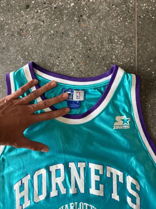 Green Vintage Starter Charlotte Hornets Jersey - Large