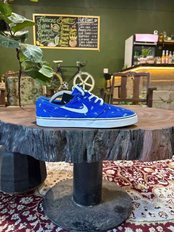 Blue Nike SB Zoom Stefan Janoski - UK9