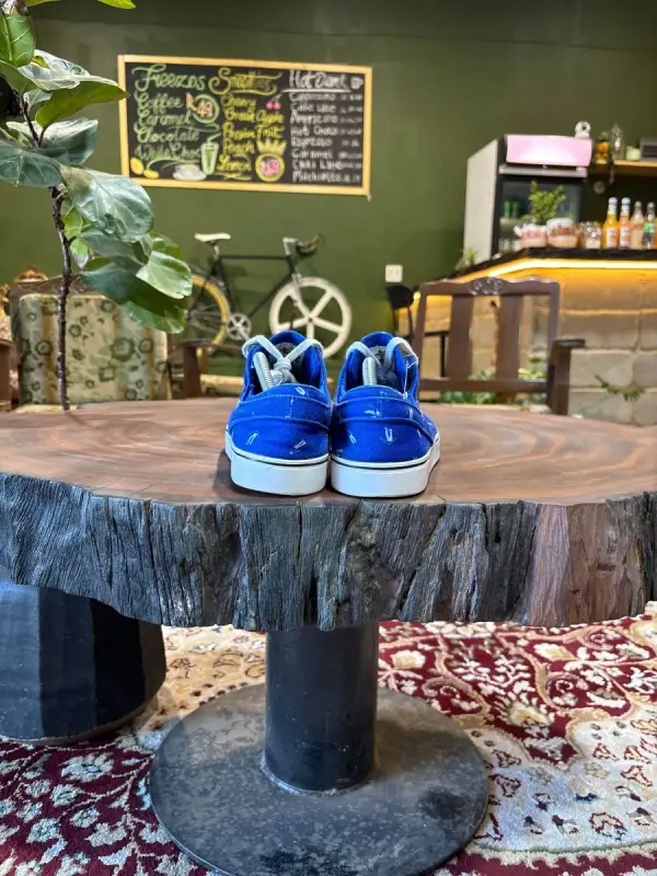 Blue Nike SB Zoom Stefan Janoski - UK9