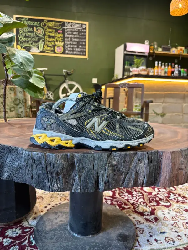 New Balance MT572 Sneakers - UK10.5