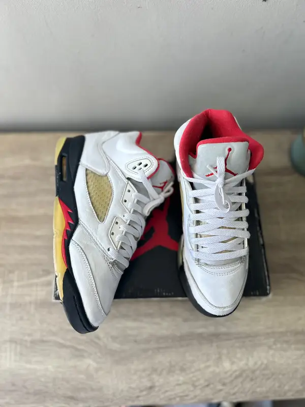 Jordan 5 Fire Red UK5