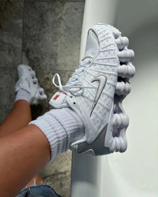 Nike Nike Shox