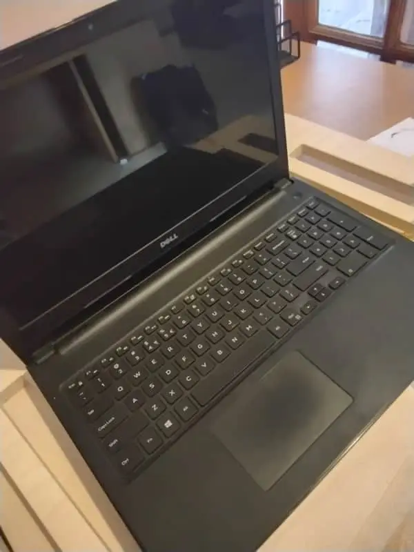Inspiron 15 i7 Dell laptop