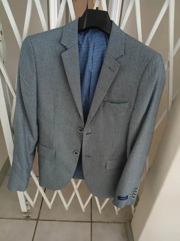 Men's sports jacket and pants