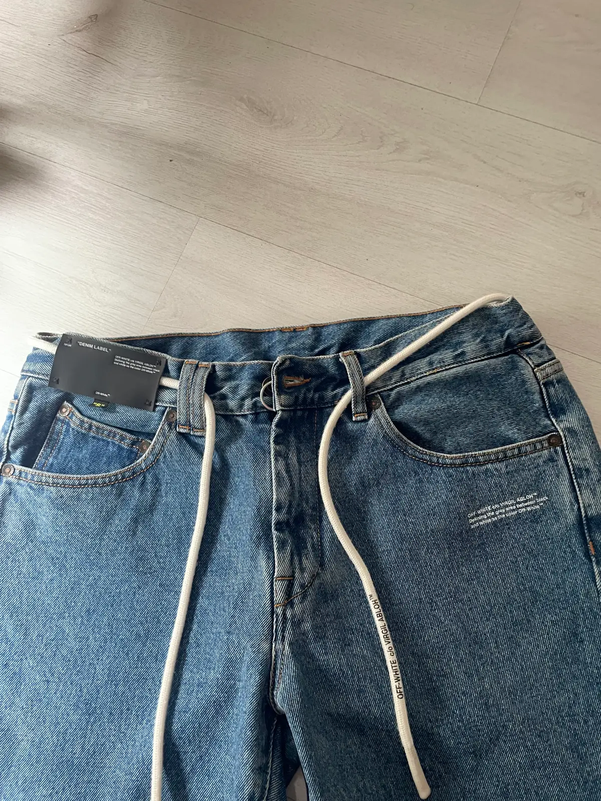 Off-White denim jeans - size 32
